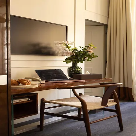 דירה Palais Bourbon - 21- 4p - Invalides *